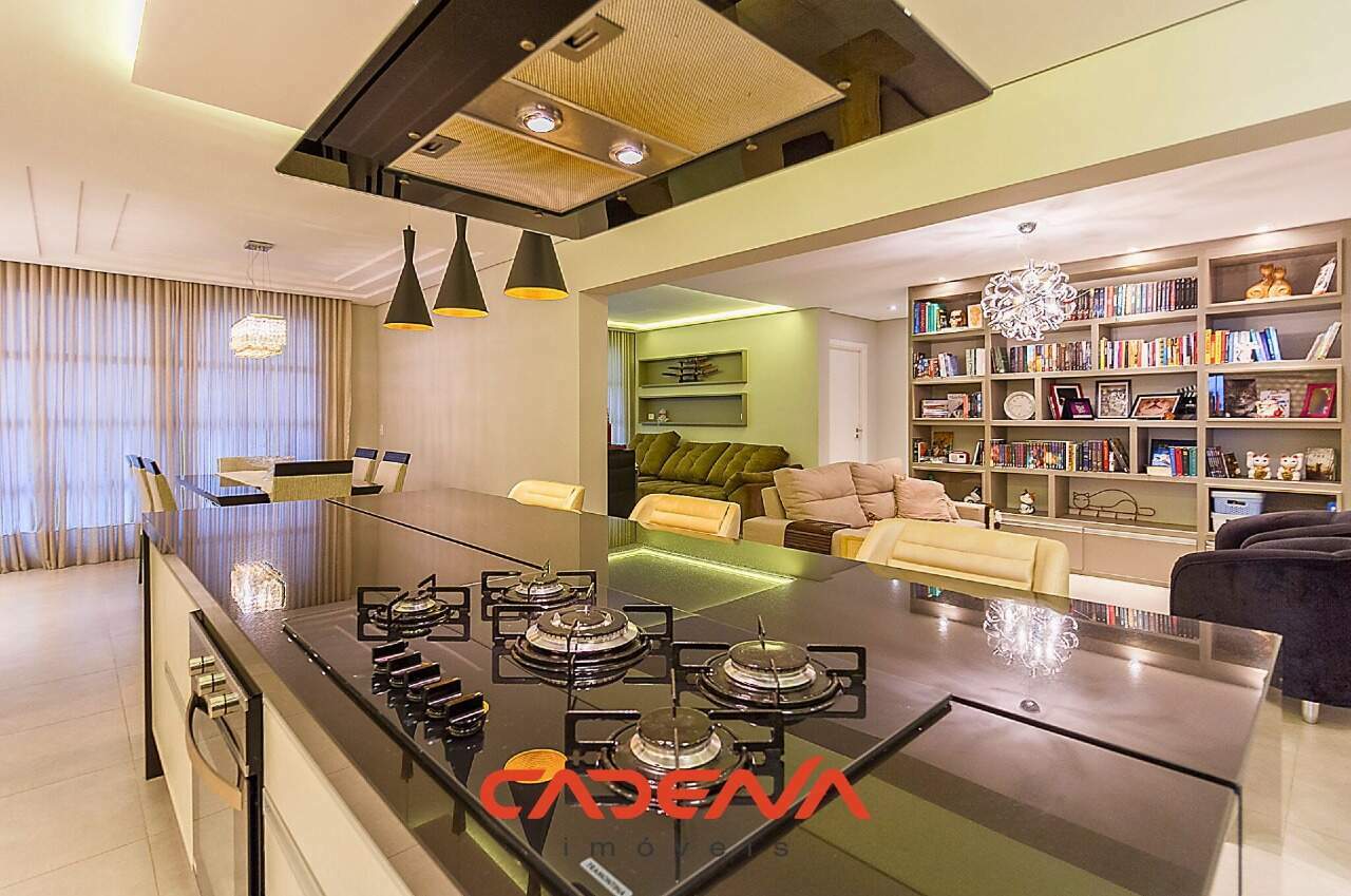 Apartamento à venda no Alto da Glória: 