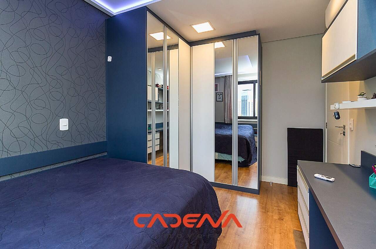 Apartamento à venda no Alto da Glória: 