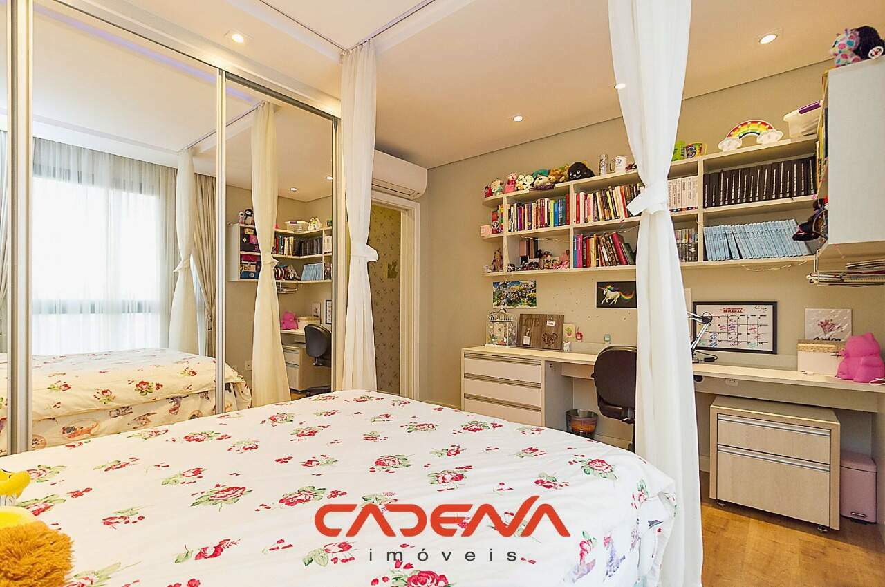 Apartamento à venda no Alto da Glória: 