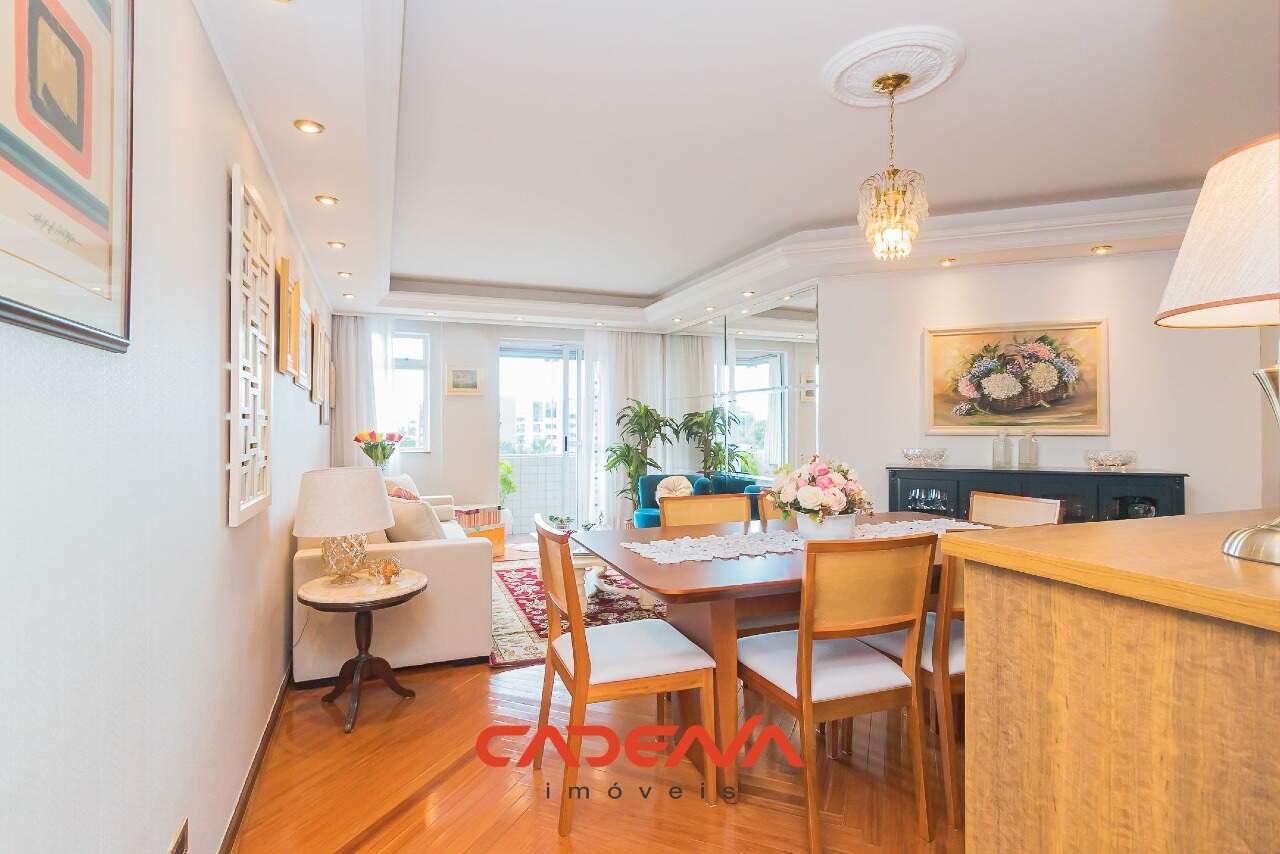 Apartamento à venda no Bacacheri: 