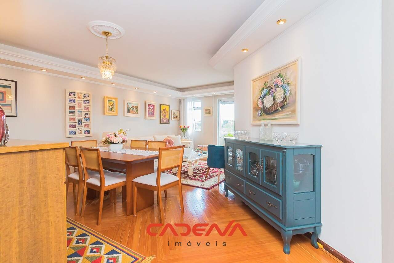 Apartamento à venda no Bacacheri: 