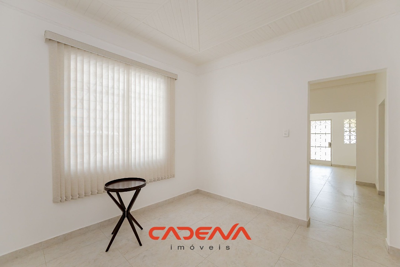 Casa à venda no Mercês: 