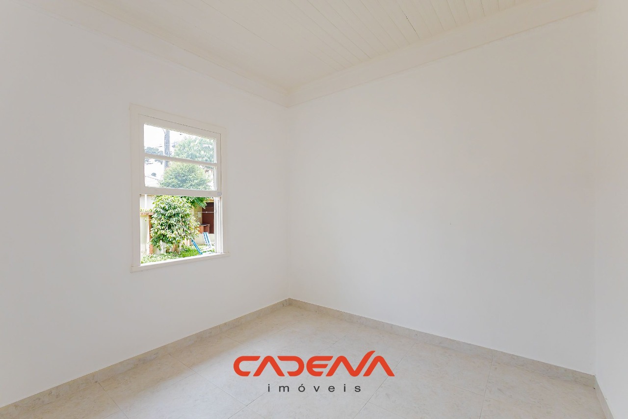 Casa à venda no Mercês: 