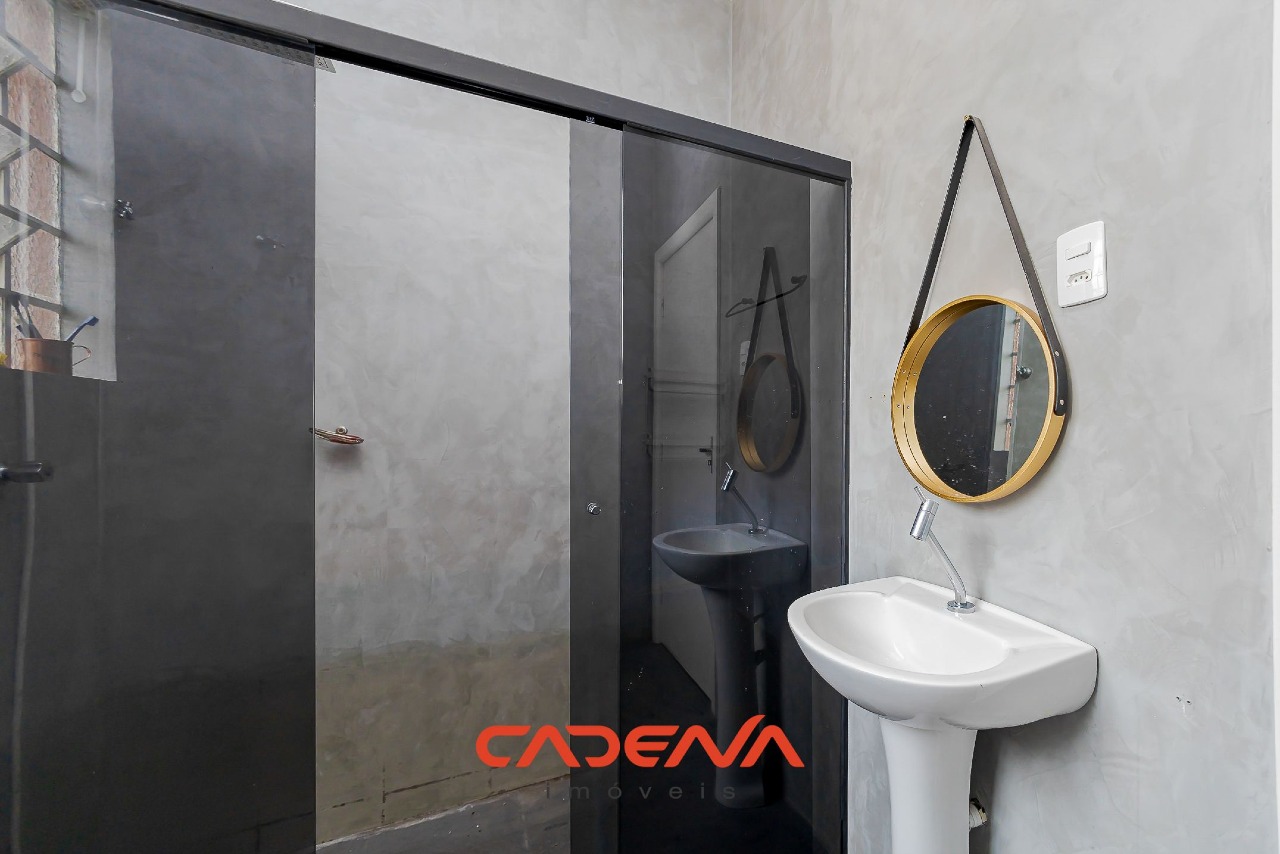 Casa à venda no Mercês: 