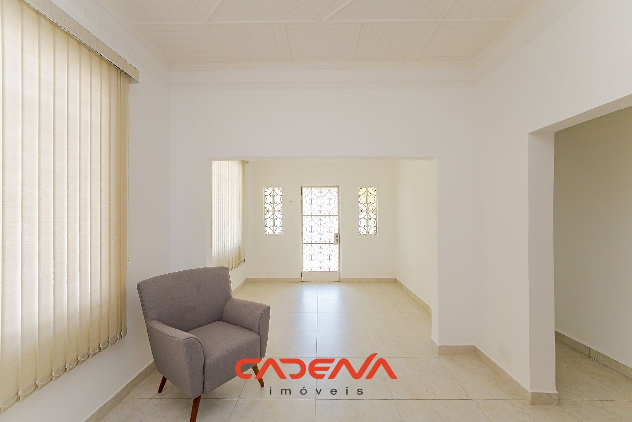 Casa à venda no Mercês: 