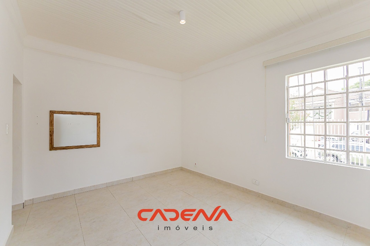 Casa à venda no Mercês: 