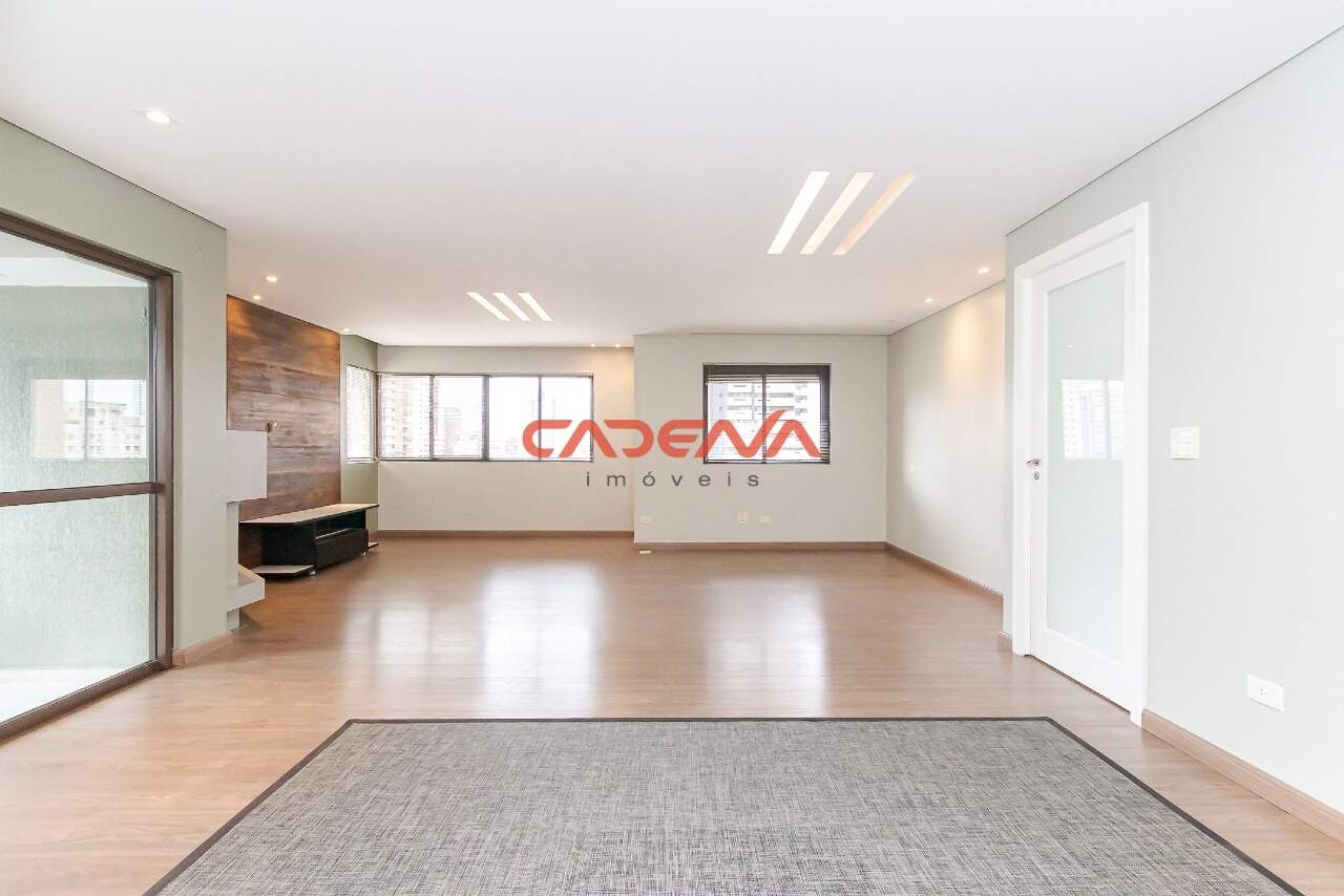 Apartamento à venda no Mossunguê: 