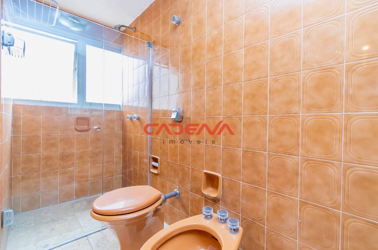 Apartamento à venda no Batel: 
