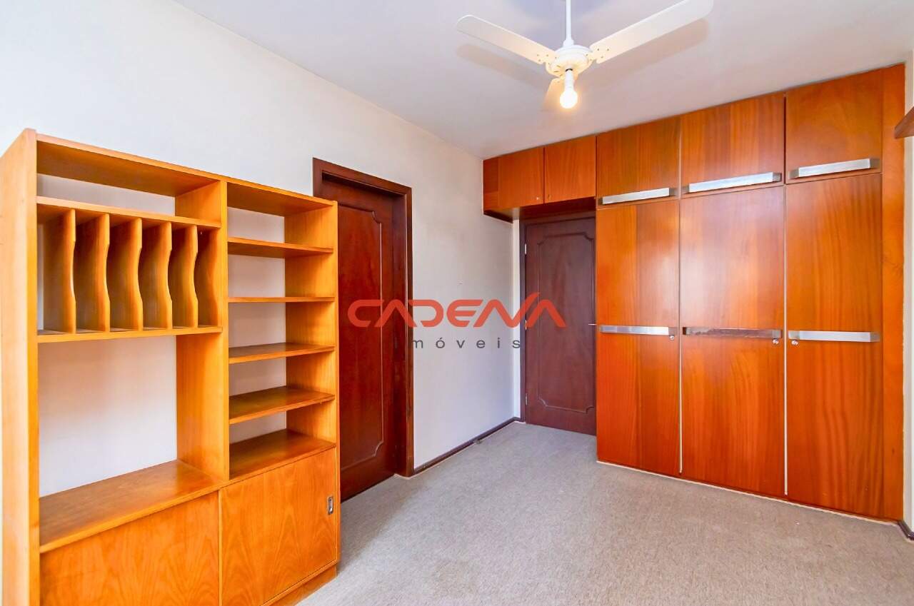 Apartamento à venda no Batel: 