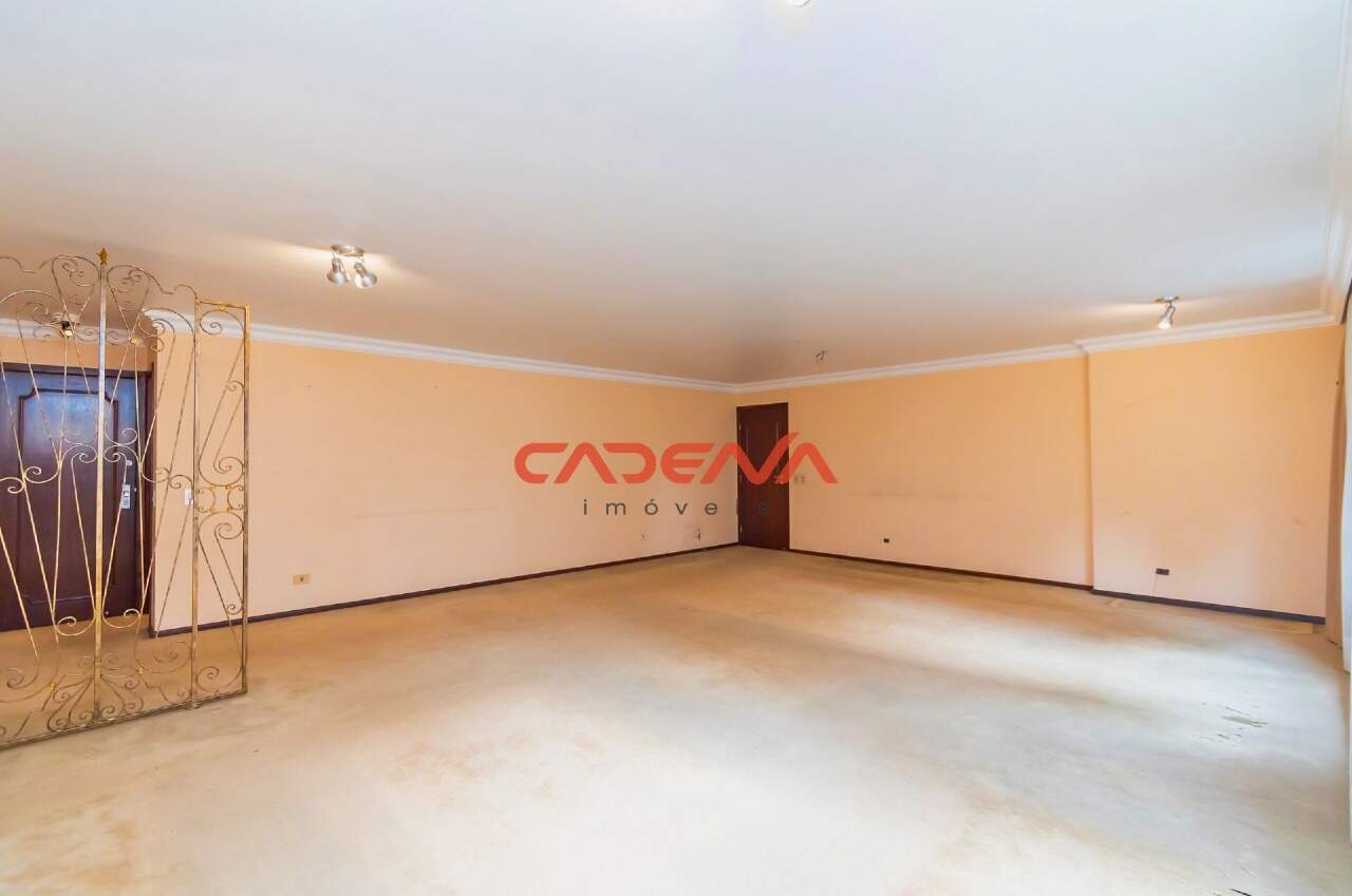 Apartamento à venda no Batel: 