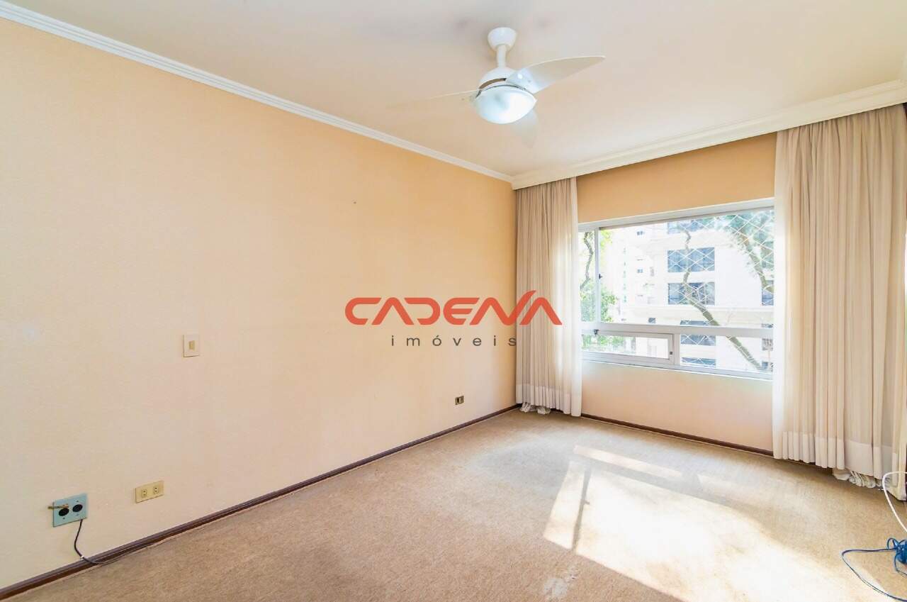 Apartamento à venda no Batel: 