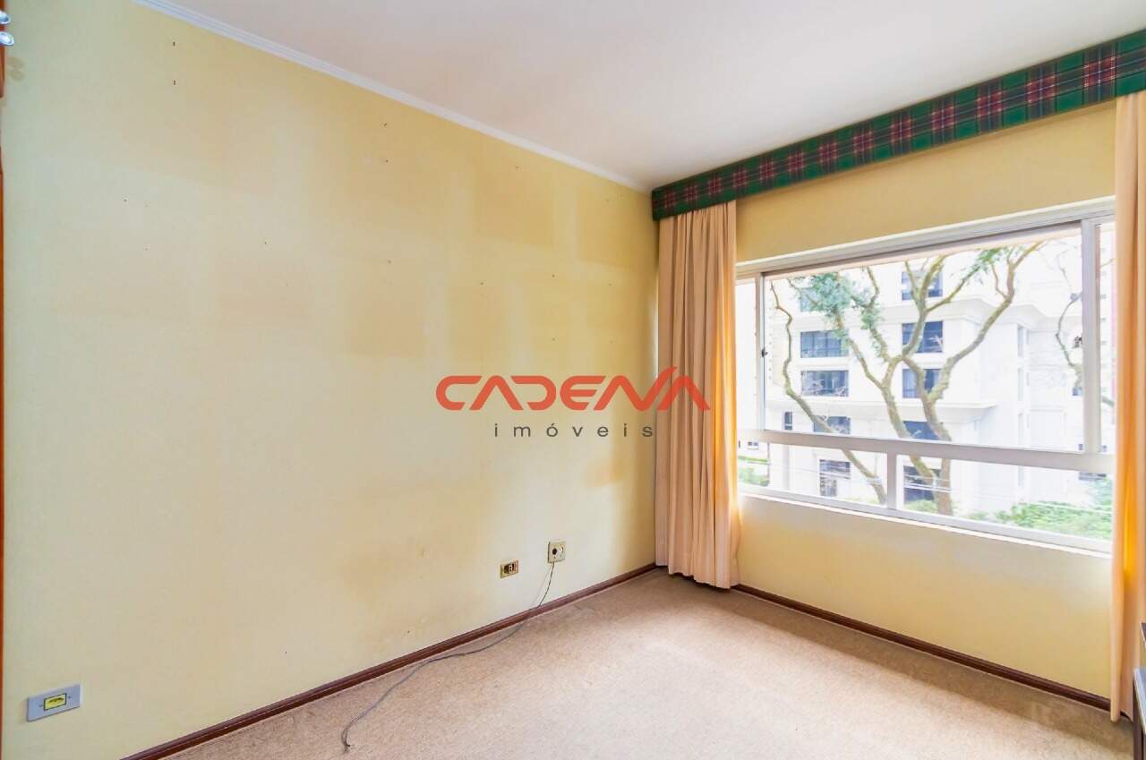 Apartamento à venda no Batel: 