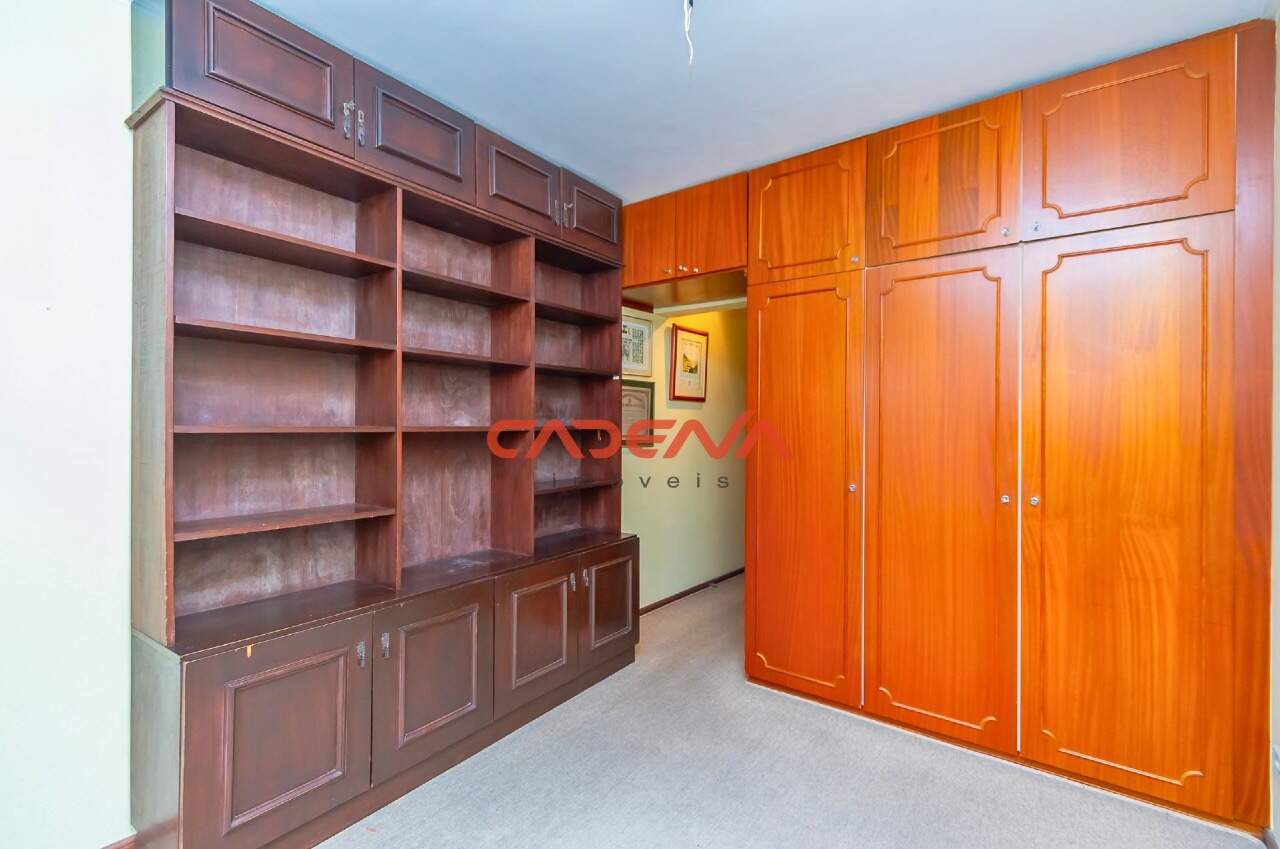 Apartamento à venda no Batel: 