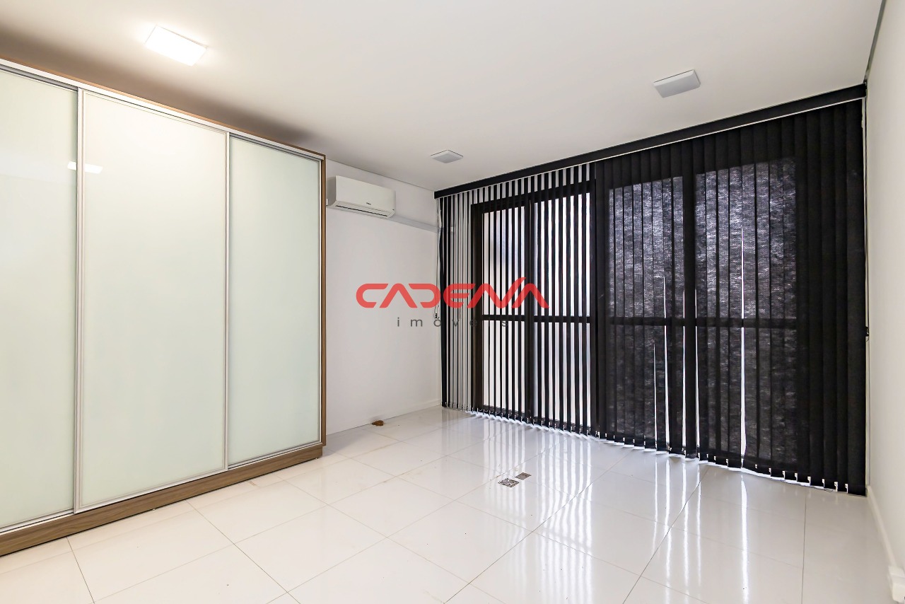 Sala para aluguel no Centro: 