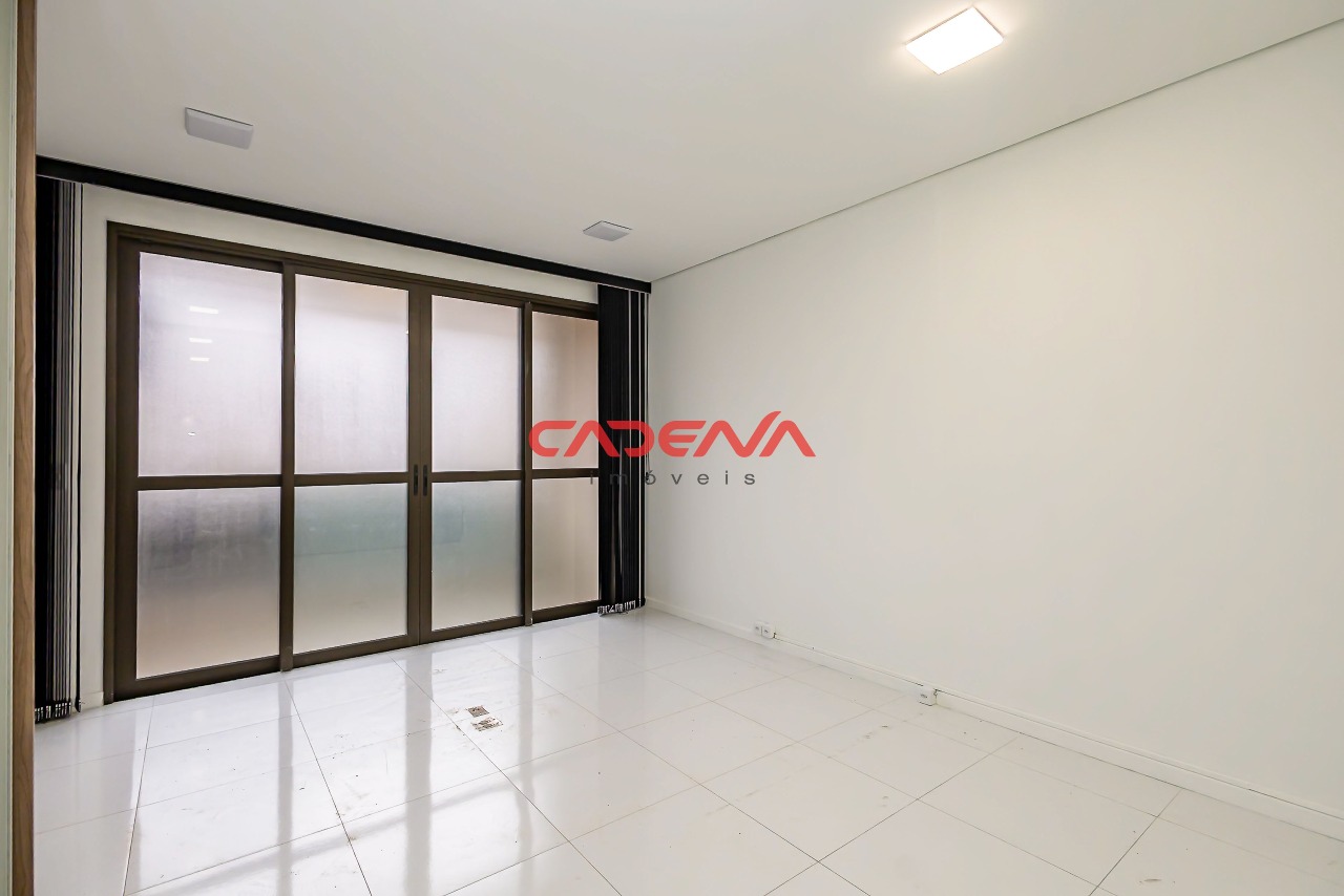 Sala para aluguel no Centro: 