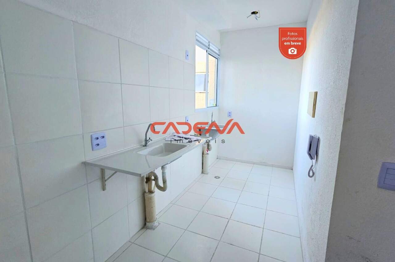 Apartamento para aluguel no Campo de Santana: 