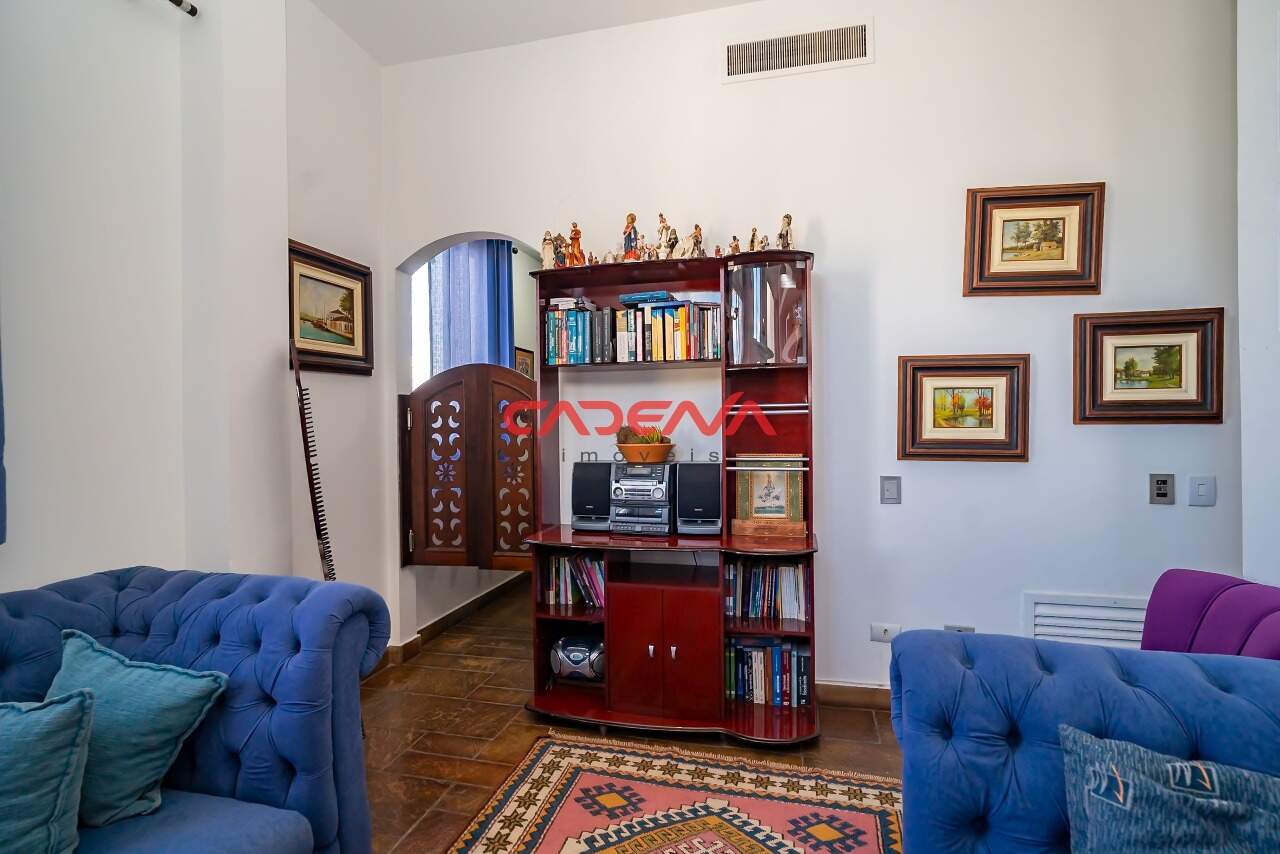 Cobertura à venda no Centro Cívico: 