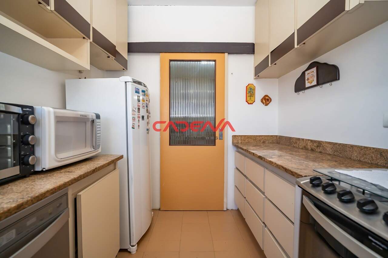 Cobertura à venda no Centro Cívico: 