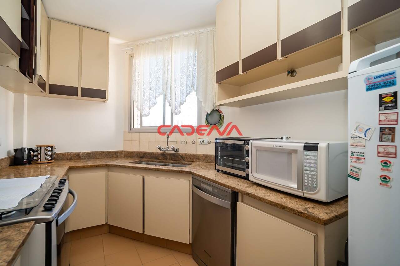 Cobertura à venda no Centro Cívico: 