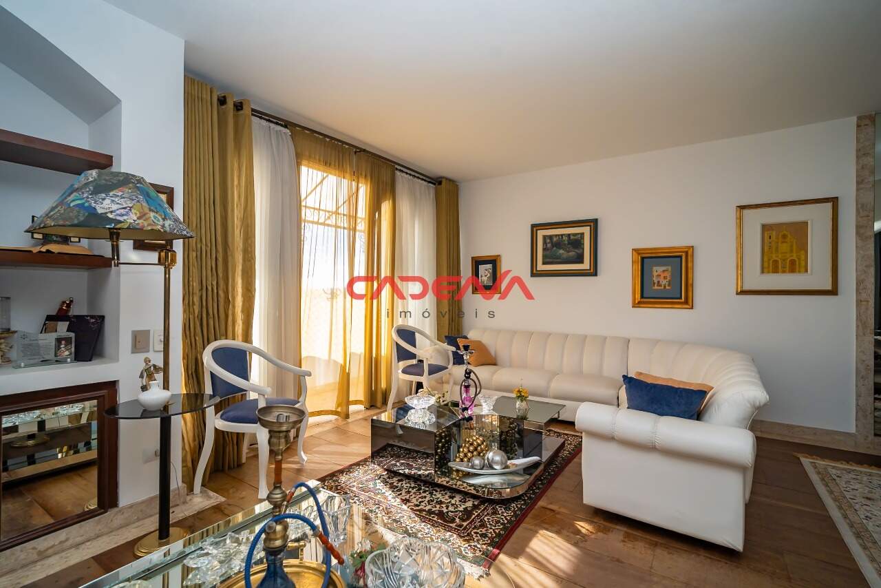 Cobertura à venda no Centro Cívico: 