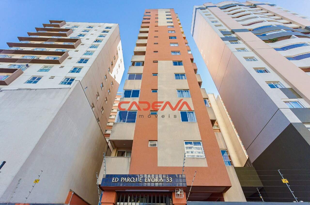 Apartamento à venda no Cristo Rei: 