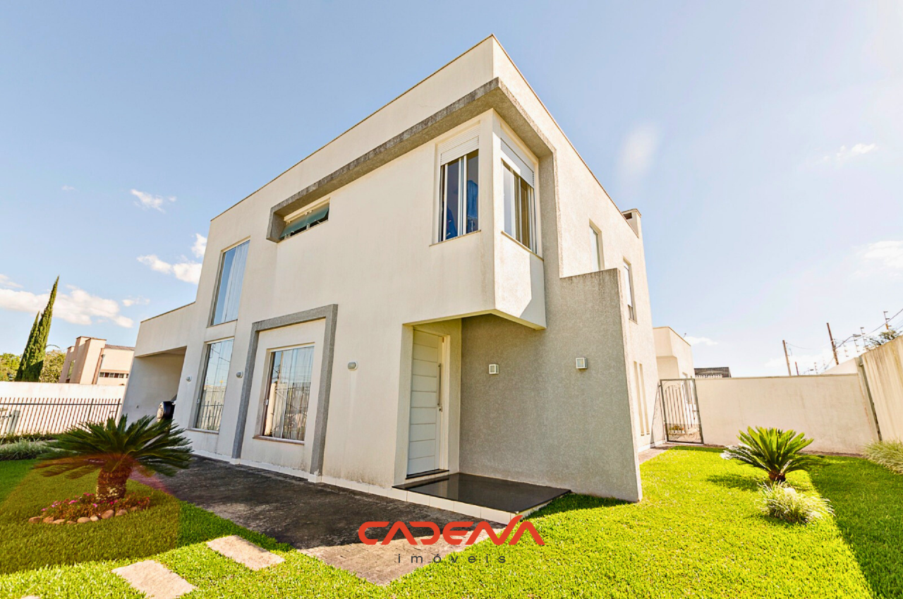 Casa à venda no Santa Felicidade: 