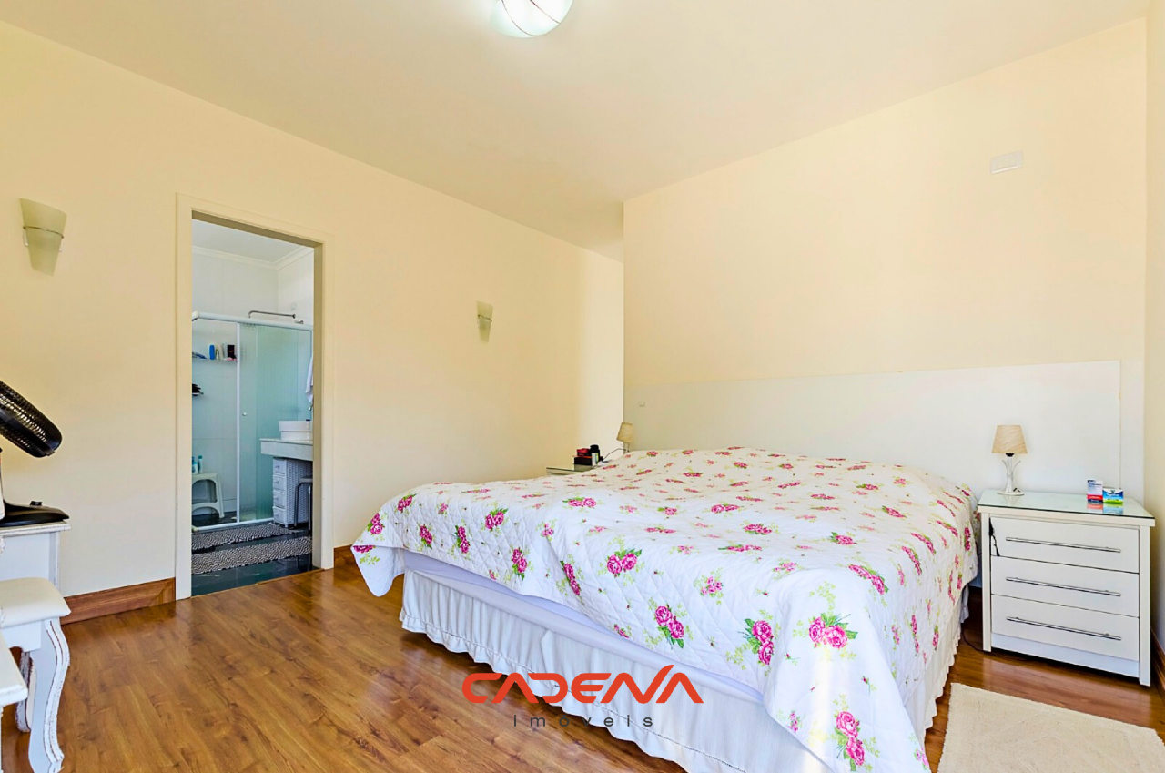 Casa à venda no Santa Felicidade: 