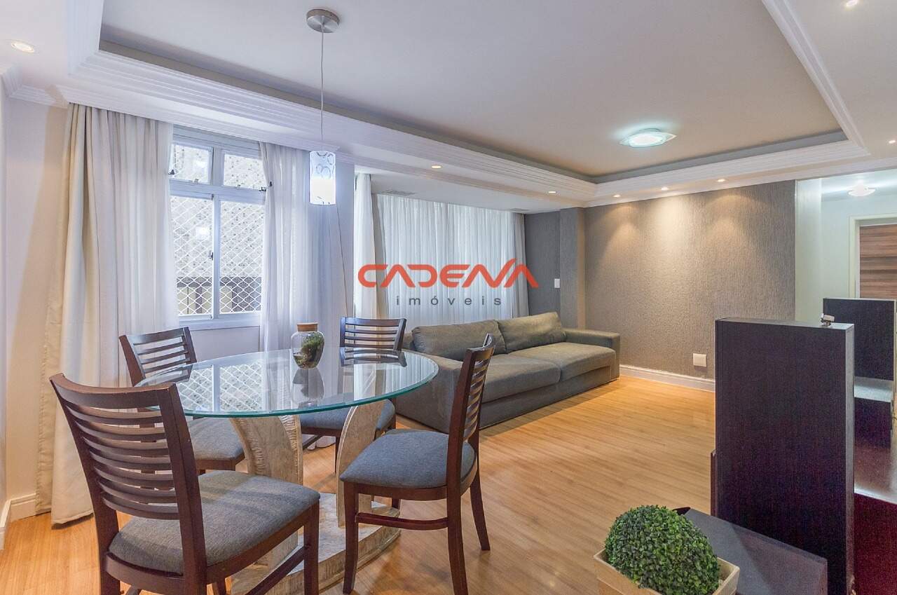 Apartamento à venda no Bacacheri: 