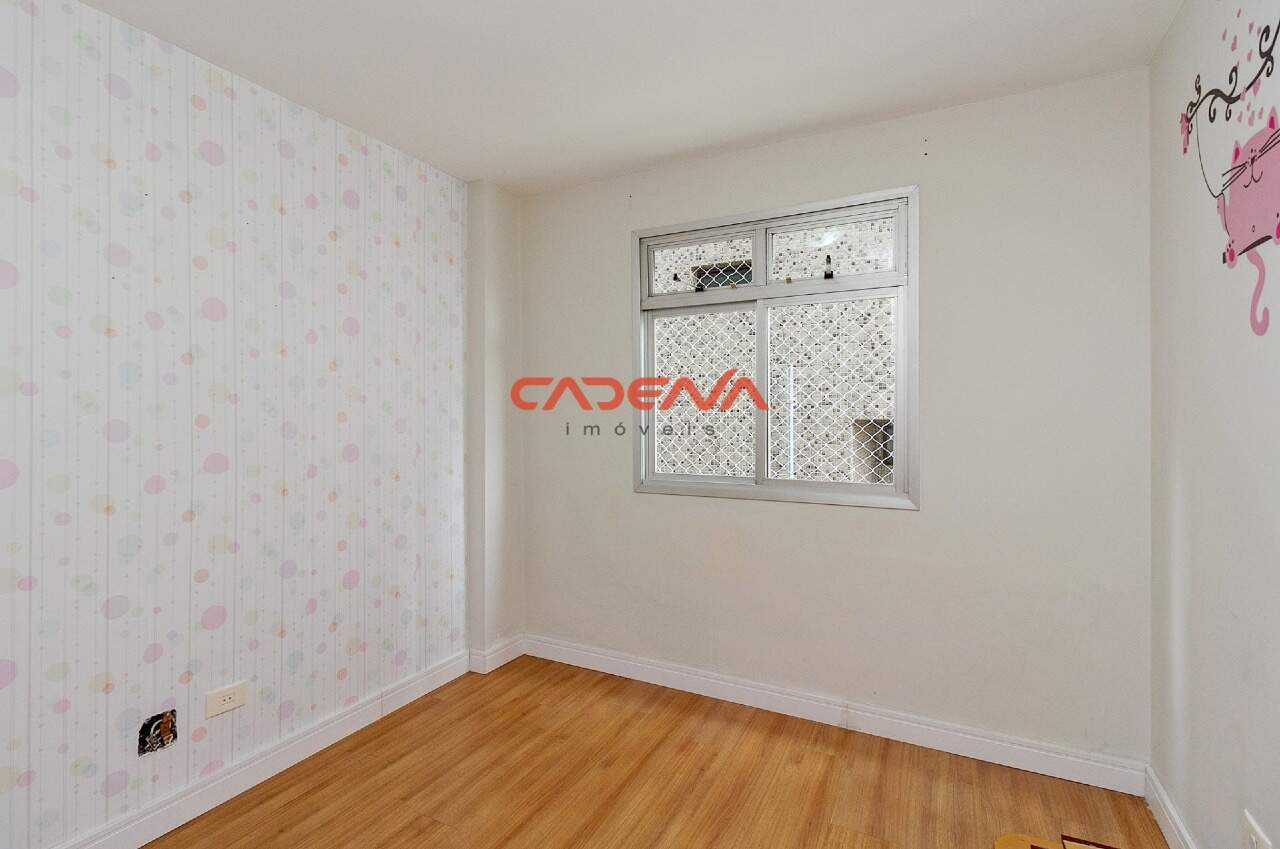 Apartamento à venda no Bacacheri: 