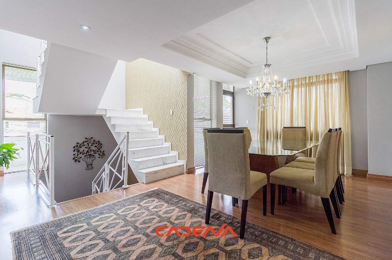 Casa à venda no Santo Inácio: 