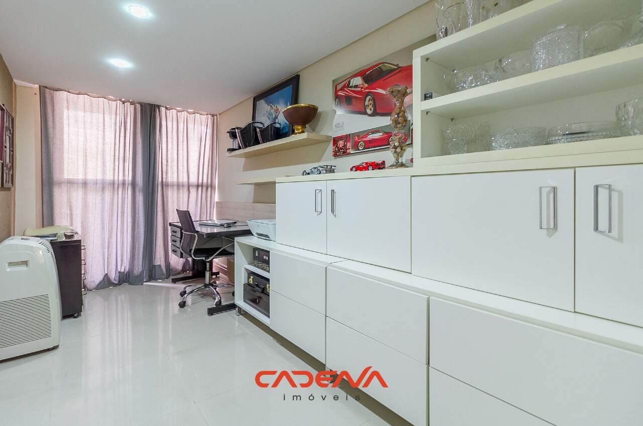 Casa à venda no Santo Inácio: 