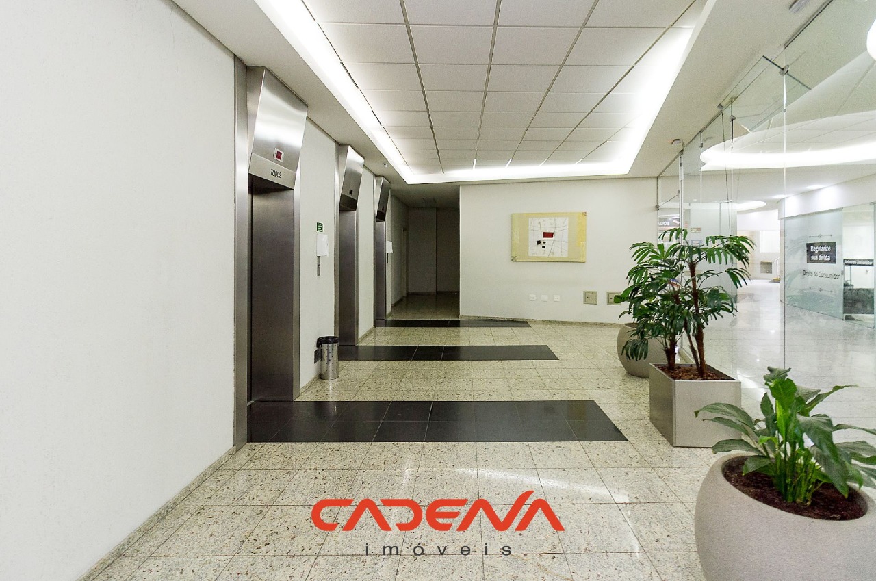 Sala à venda no Centro: 