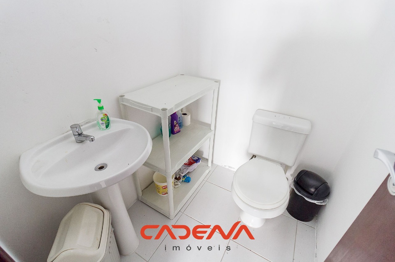 Sala à venda no Centro: 