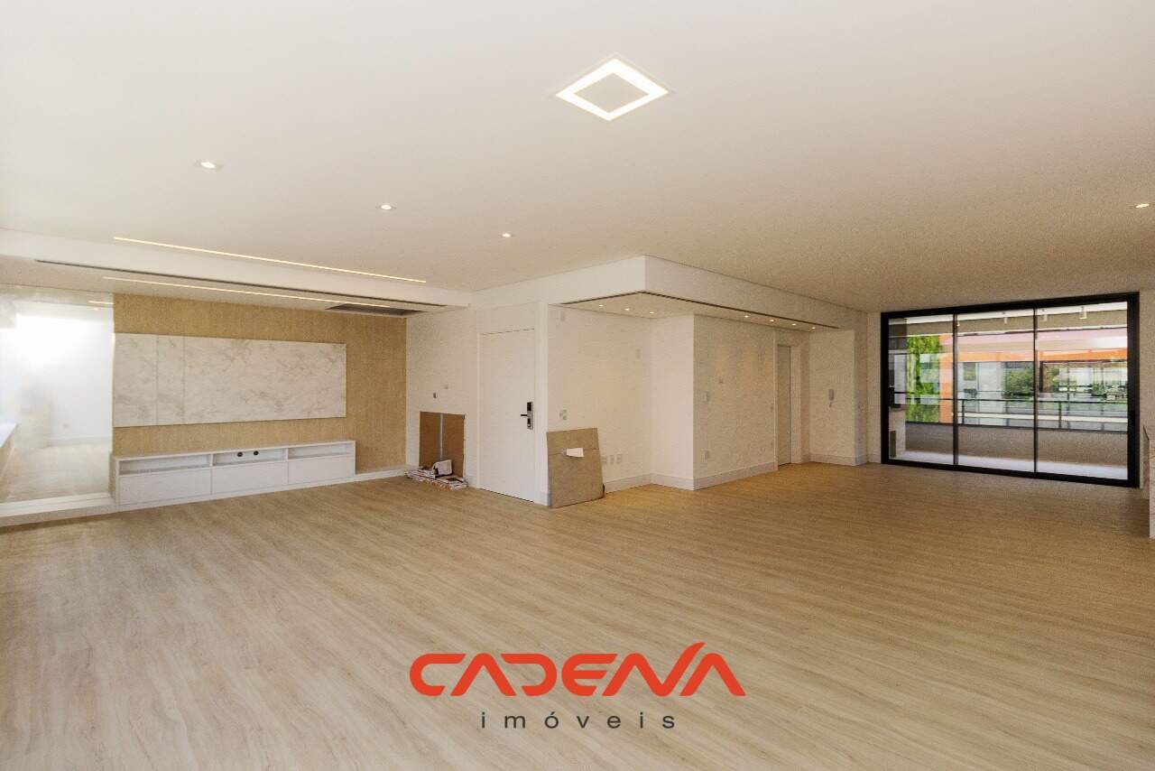 Apartamento à venda no Cabral: 