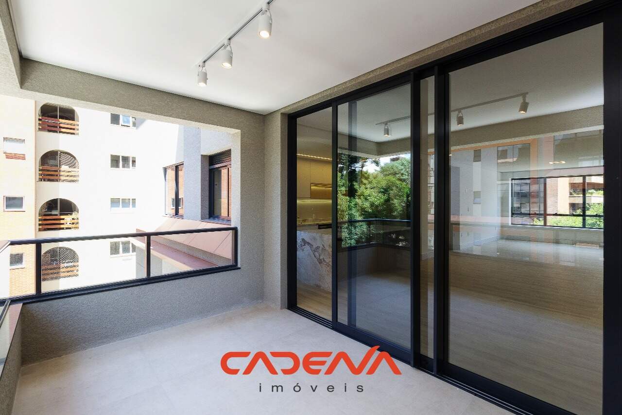 Apartamento à venda no Cabral: 