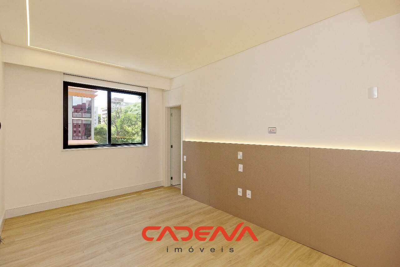 Apartamento à venda no Cabral: 