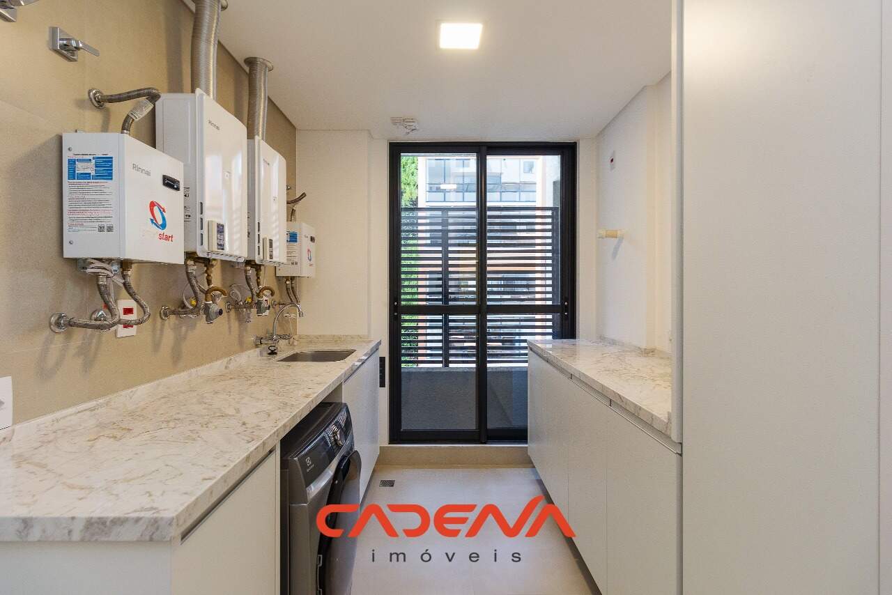 Apartamento à venda no Cabral: 