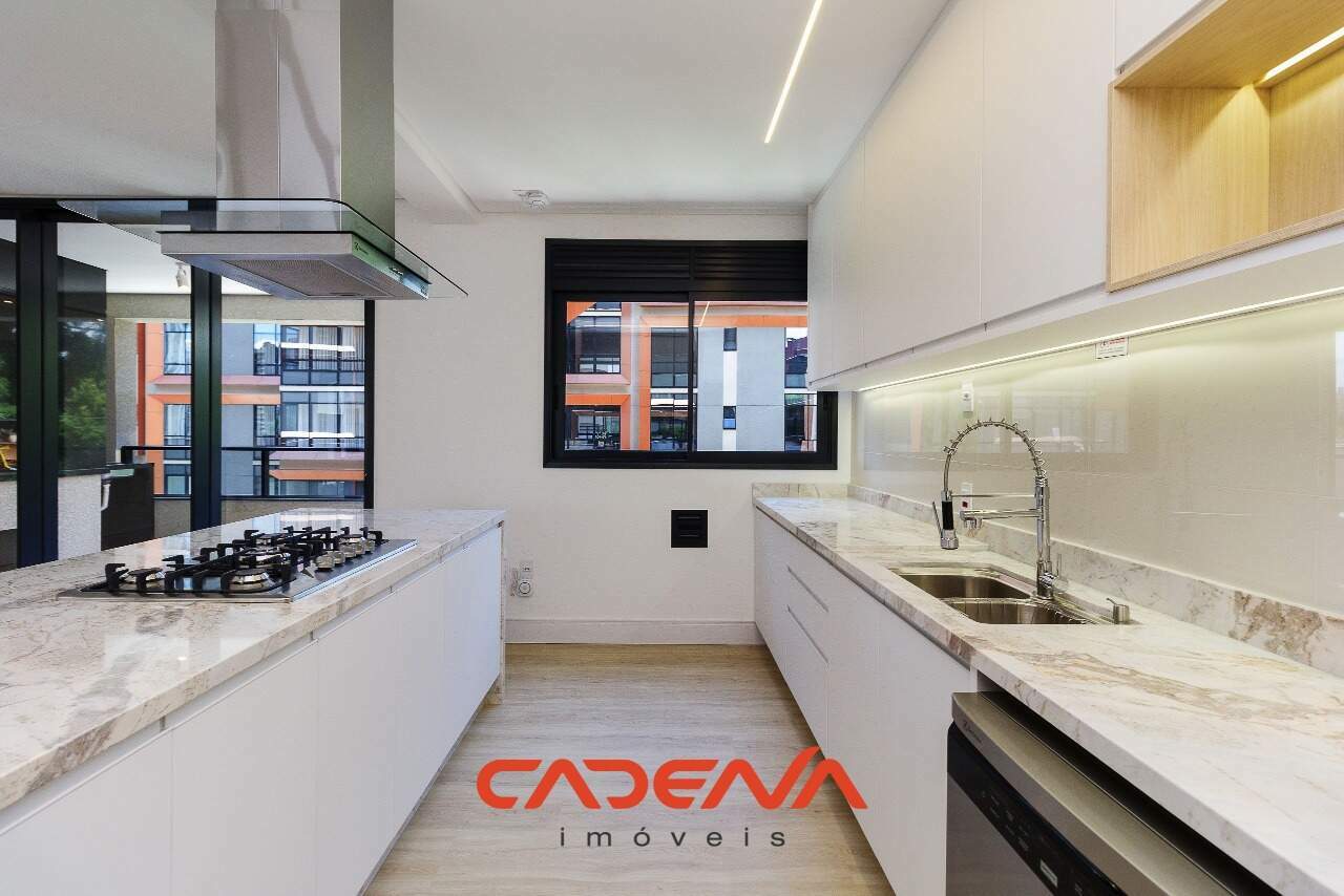 Apartamento à venda no Cabral: 