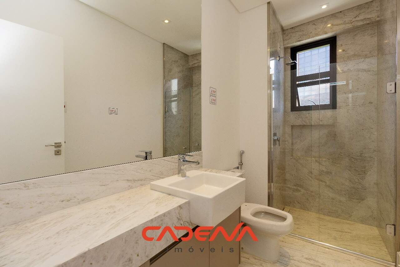 Apartamento à venda no Cabral: 