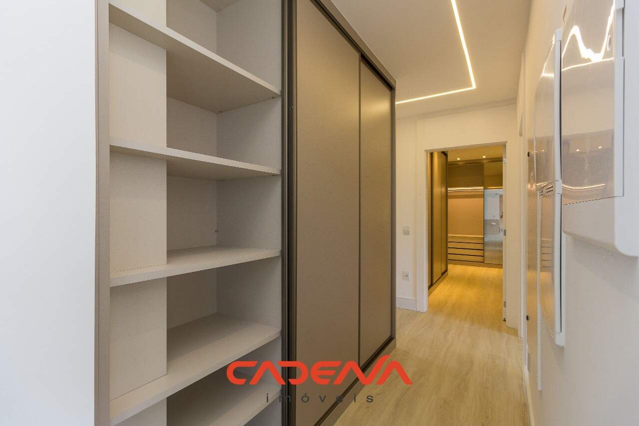 Apartamento à venda no Cabral: 