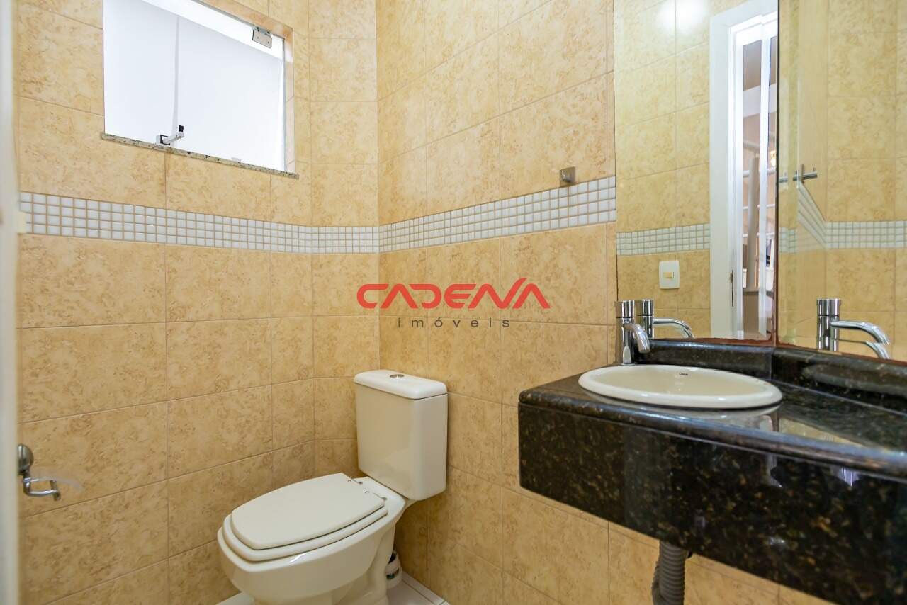 Sobrado à venda no Barreirinha: 