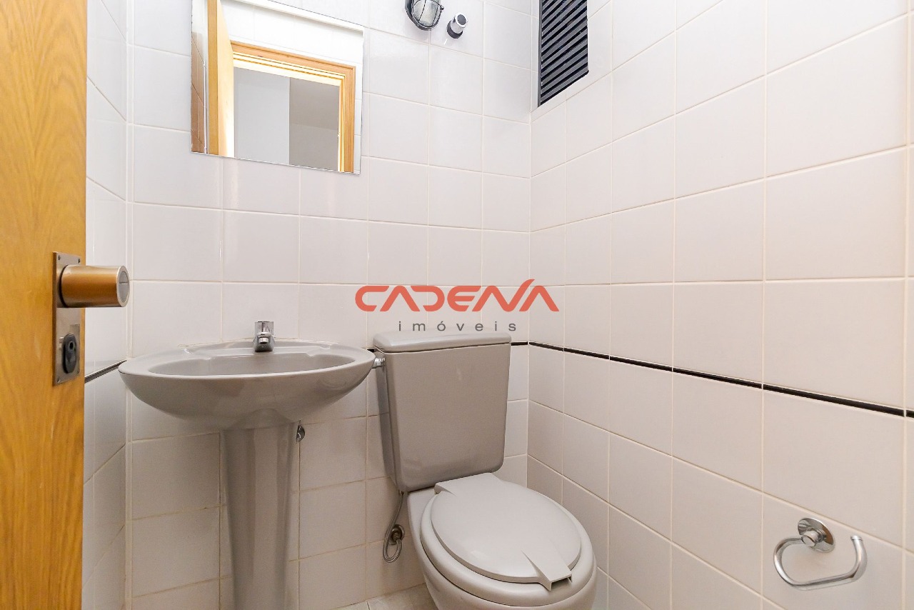 Sala à venda no Centro: 