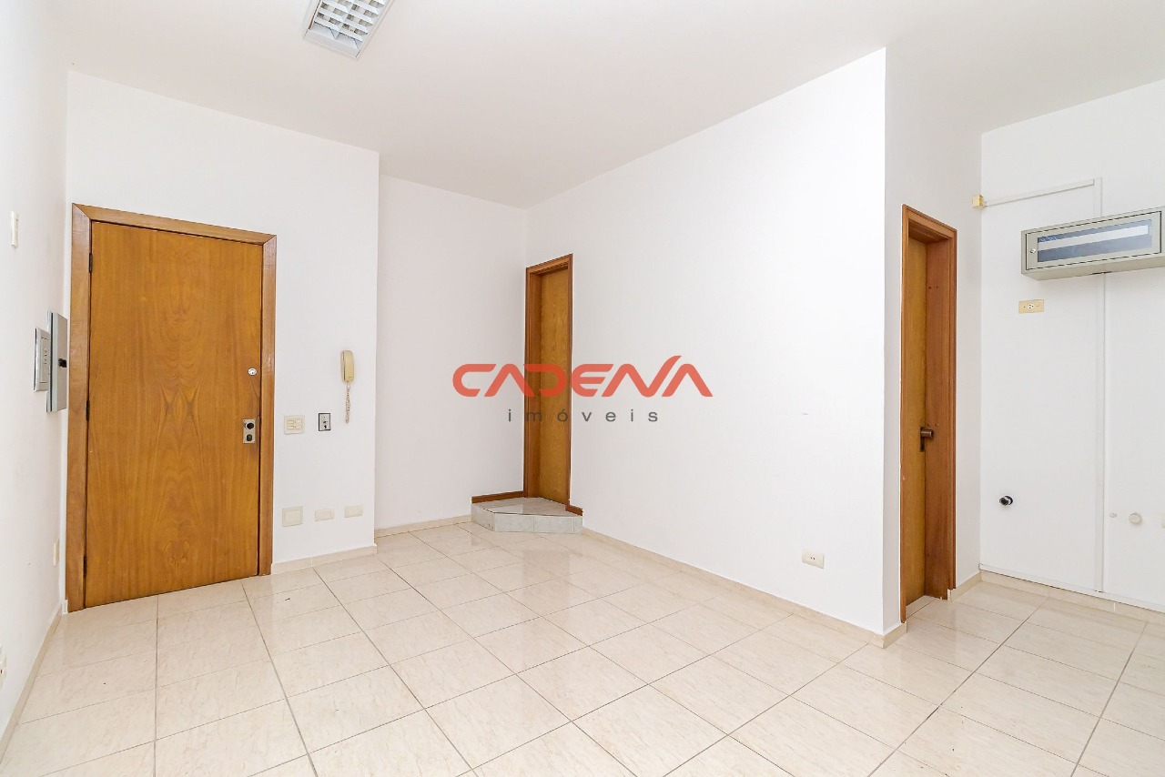 Sala à venda no Centro: 