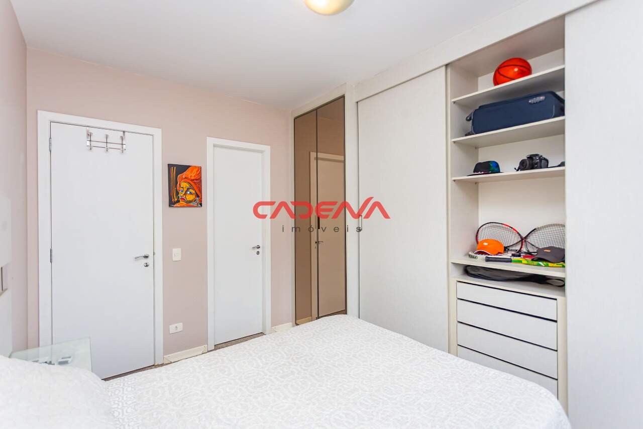 Apartamento à venda no Cabral: 