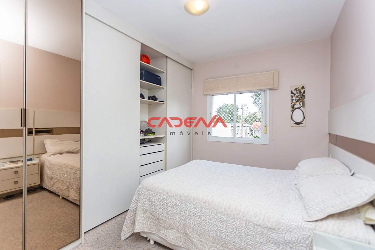 Apartamento à venda no Cabral: 
