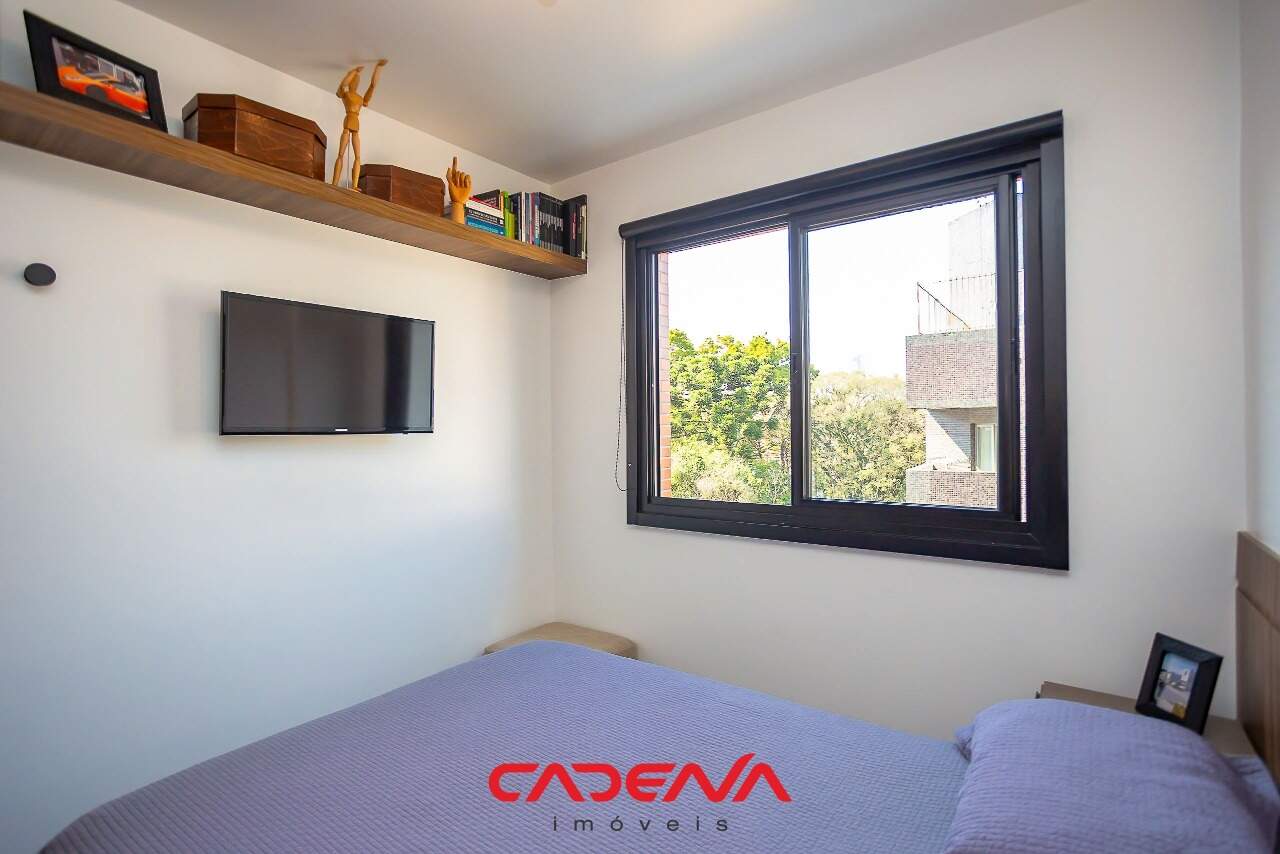 Apartamento à venda no Mercês: 