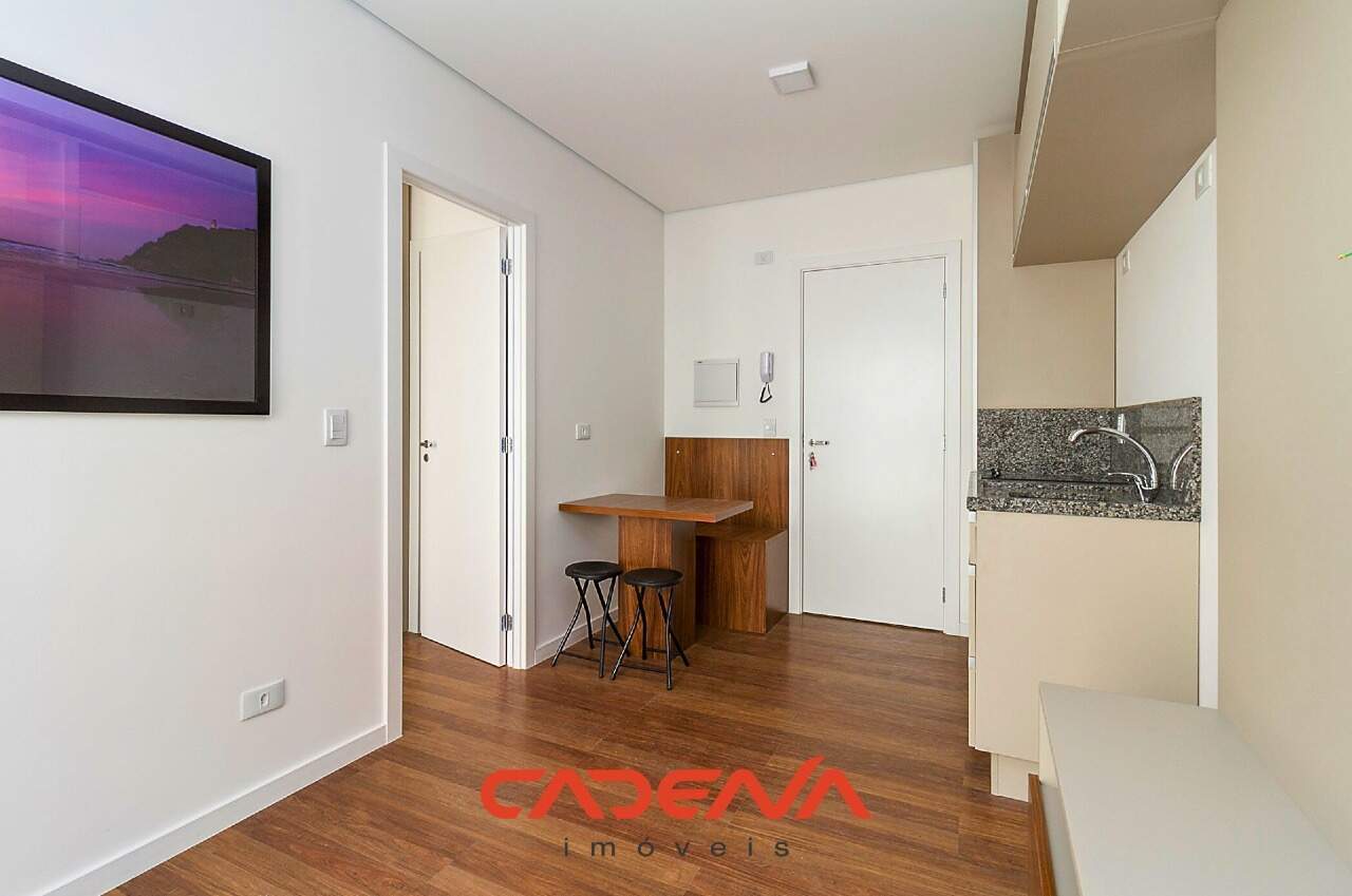 Apartamento à venda no Alto da Rua XV: 