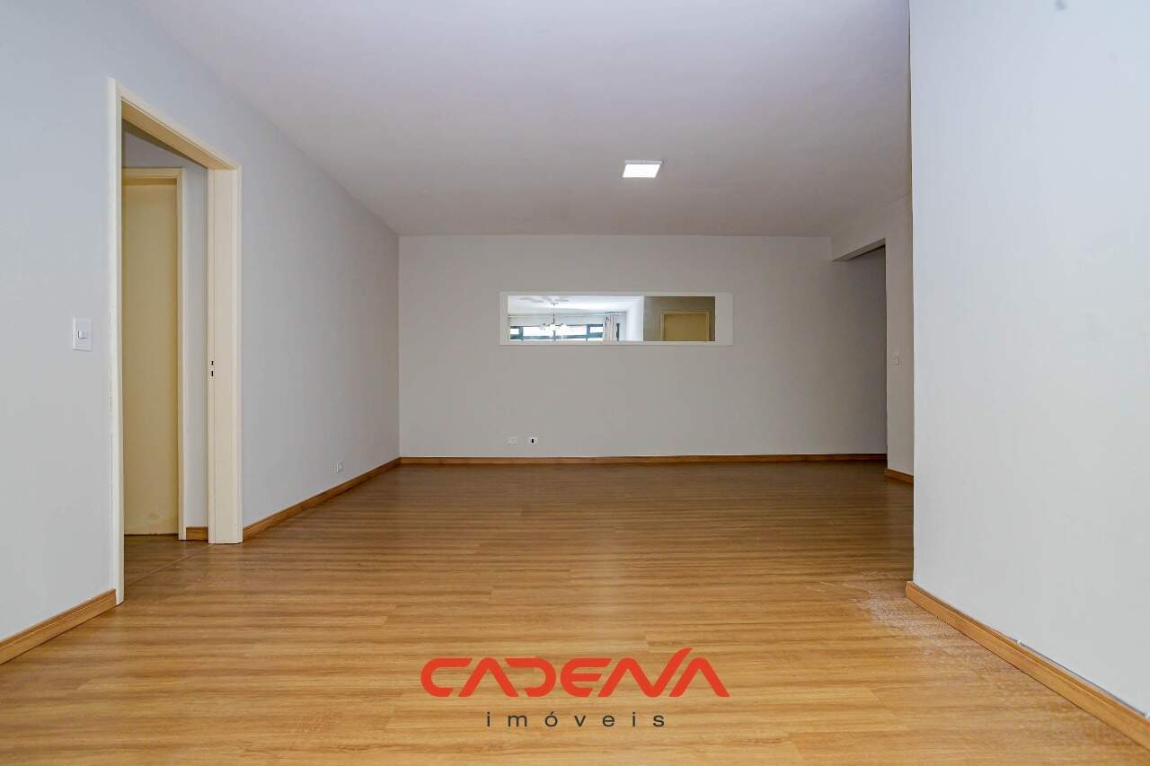 Apartamento à venda no Batel: 
