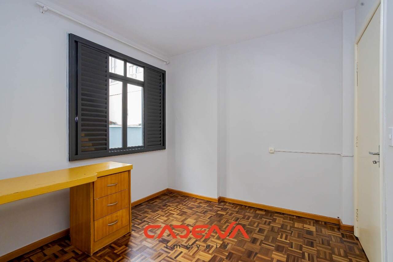 Apartamento à venda no Batel: 