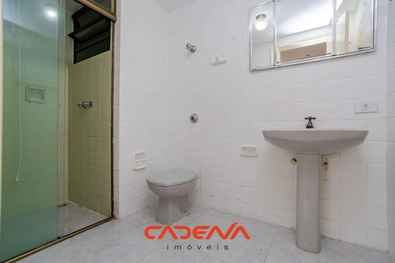 Apartamento à venda no Batel: 